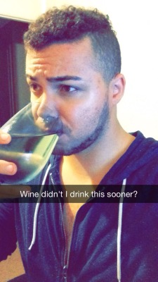 samwilson-bootyenthusiast:  trixstra:  derekesoteric:  derekesoteric:  I may have had too much  make me popular, dammit  Y’all need to make my baby daddy go viral  Wine puns!!!!!  A man after my own heart