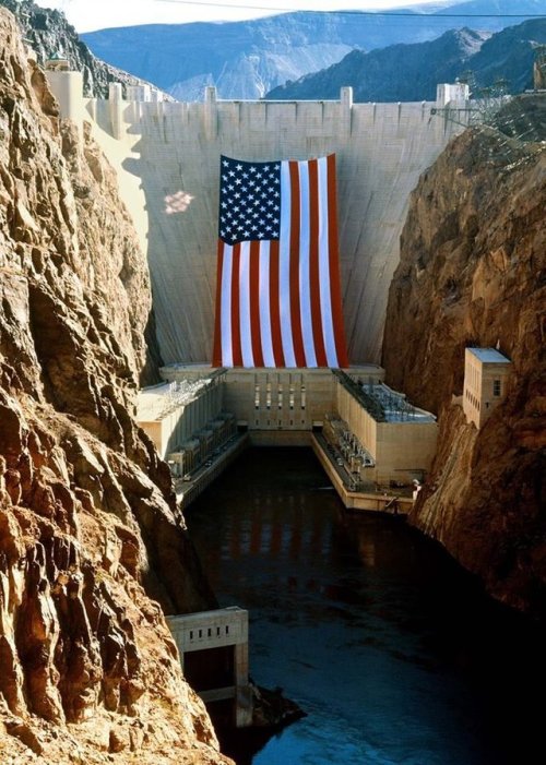 The largest US Flag ever sewn, it measures 505 feet by 225 feet and weighs 3,000 pounds. It takes 50