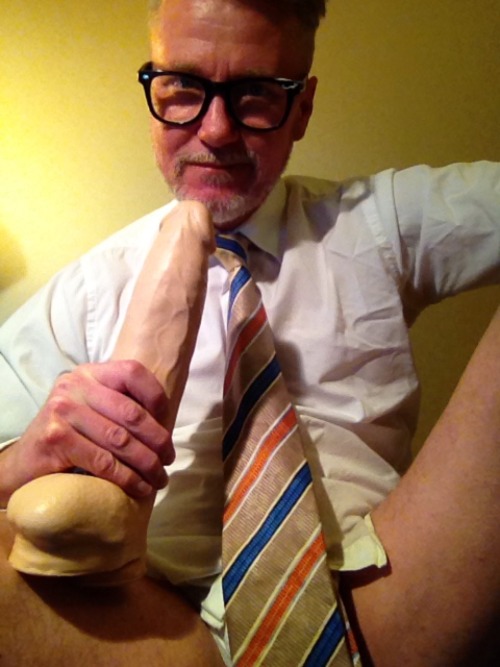 hotdaddy4hot:  Showing on cam4 now guys!  hotdaddy4hot