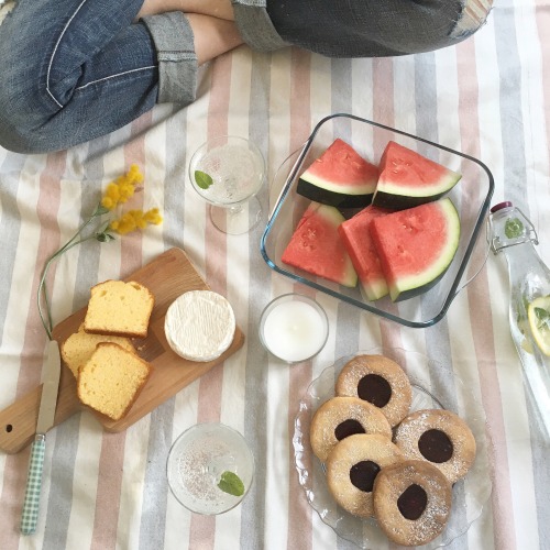 mico35:Summer picnic .    Instagram:@pinksugar.3