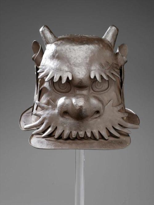 centuriespast:Oni (ogre face) kawari kabuto (grotesque helmet)Geography:JapanDate:mid 19th centuryMe