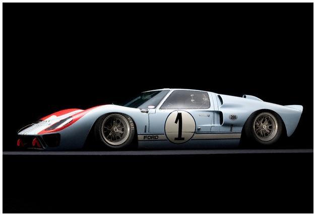 slammedbrochurecars:  1967 Ford GT40 Original.  