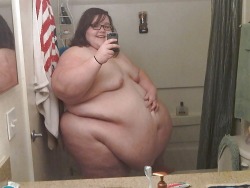 heavyoversizedessbbw:   Wanna fuck a busty bbw? - CLICK HERE!  