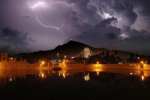 Tiruvannamalai with Arunachaleswara hill, Tamil Nadu