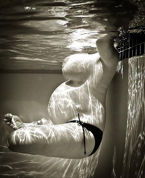 unabashed-sinner: prexbely:  Underwater Amazingness adult photos