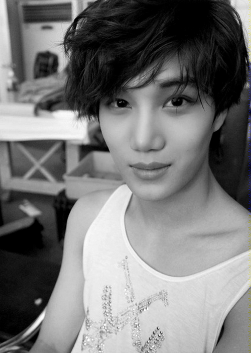 krisinsanity:    Kai 39/100 MAMA era   