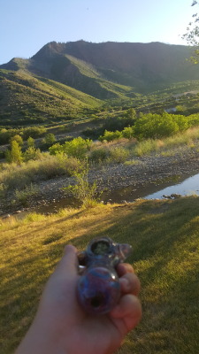 therealsmokeyyyy:  Nature and weed