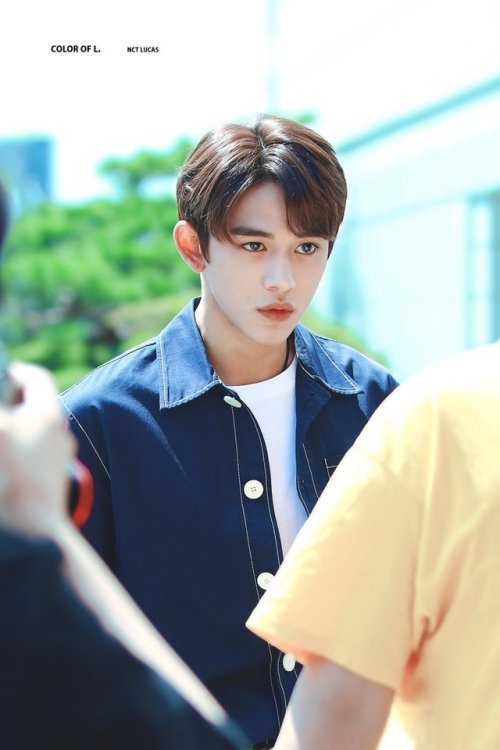 © COLOR OF L.