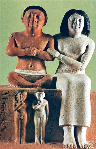 Statue of Seneb and His FamilySeneb was an Egyptian dwarf who was the chief of all the palace dwarfs