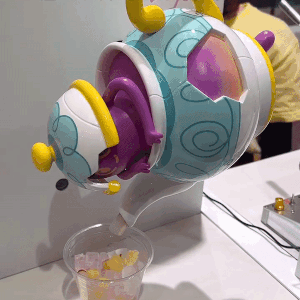 Polteageist Teapot From The Pokemon Cafe