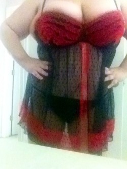 readysetxcunt:  My very favorite follower bought me this gorgeous outfit from my wishlist, thank you honey!