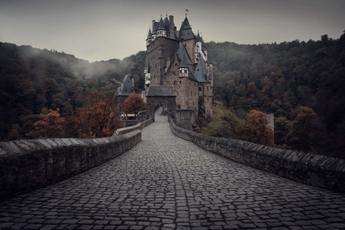 nevver:  Burg Eltz, Fabian Krueger 