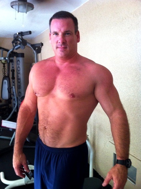 saintboxer:  daddys-little-faggot:  Me likey!      (via TumbleOn)