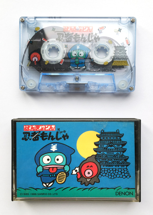 brickme:

Vintage Sanrio: Hangyodon music cassette and label (1986) 