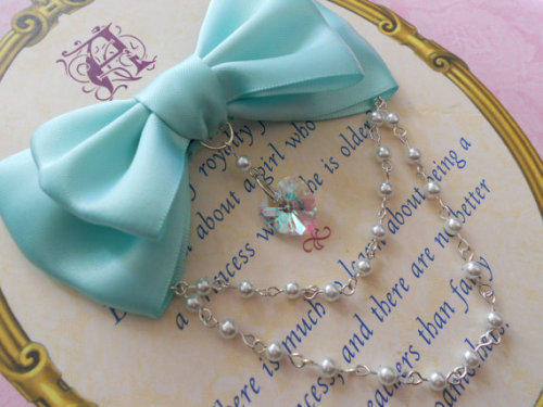 the under 15 list - sweet lolita glass heart bow by littlebanshees