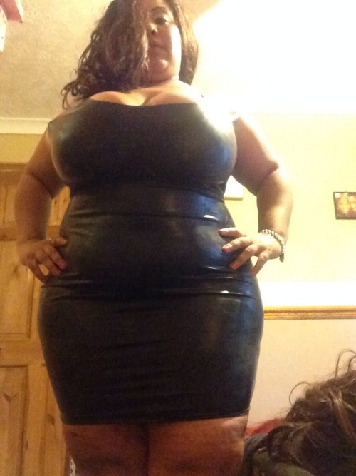 bustyshanice: It’s Latex on cam tonight