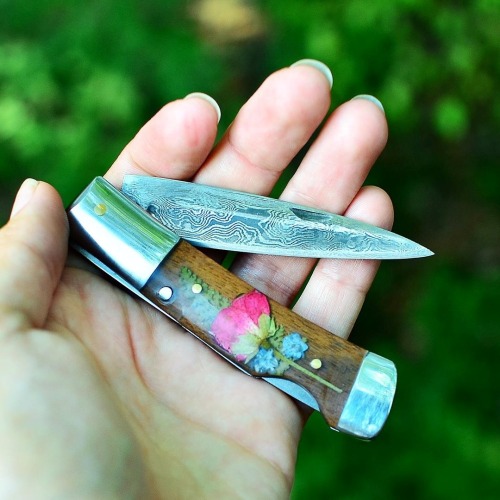 sosuperawesome: Botanical Knives Pocono Mountains Forge on Etsy See our #Etsy or #Botanical tags