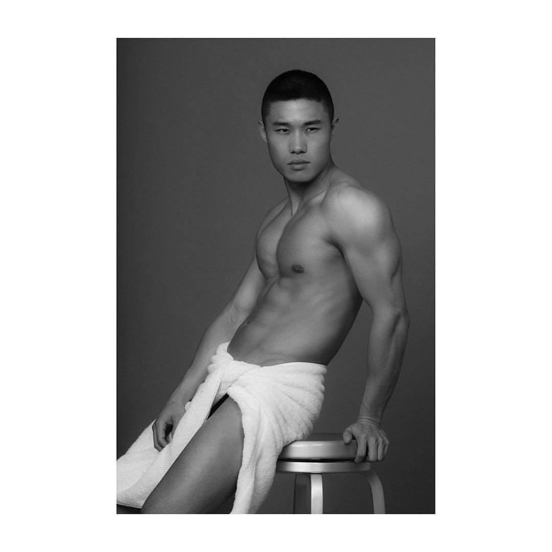 asianmalephotography:#Repost @wdwphoto ・・・ @jesse.leung #asianmalephotography
