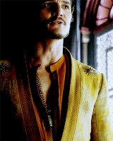 oberynymeros:  Oberyn Martell meme: (3/3) three outfits → miscellaneous”(…) and slender Prince Oberyn Martell in flowing robes of striped orange, yellow, and scarlet.” 