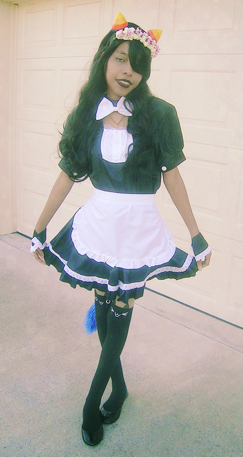 playbunny:  Happy Halloween ~I’m dressed up as a Maid!Meulin for a the occasion,