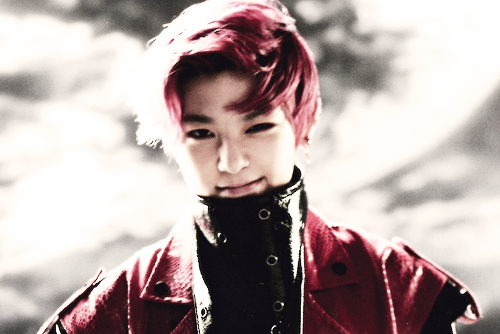 hyosong:  14-15/50 pictures of Junhong 
