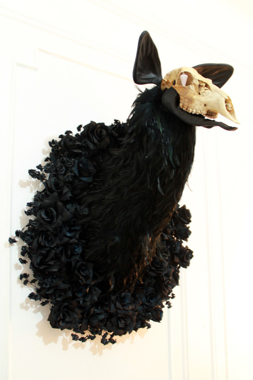 linenandwool:Doe (New) by Kristen LeonardI love this thing so much.