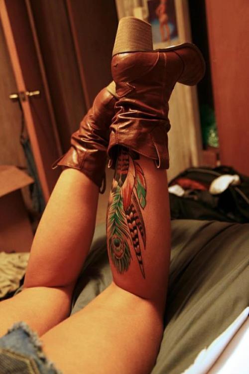 girlsplugs:  smile girl picture perfect piercing 