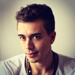 edm-amen:  Headhunterz <3