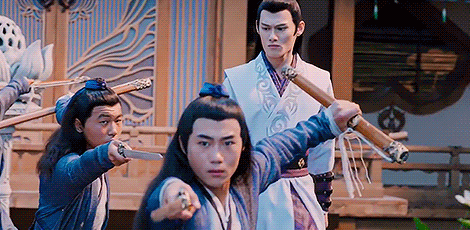 aschenn:EP 24 → Sassy Queen