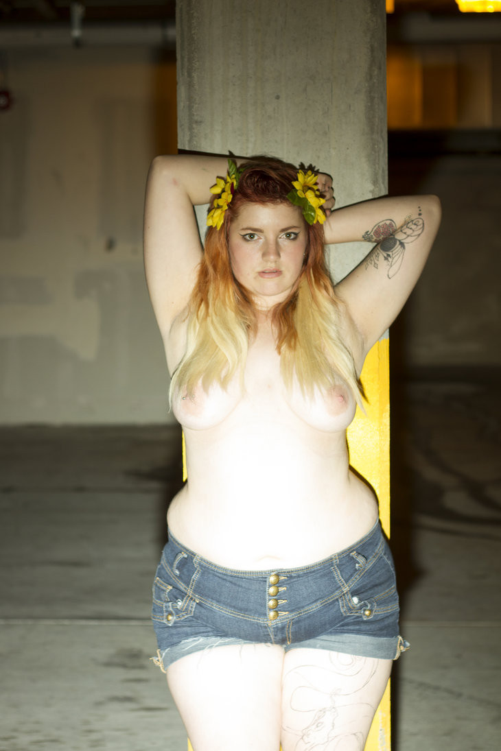 widerisbetter:  http://widerisbetter.tumblr.com