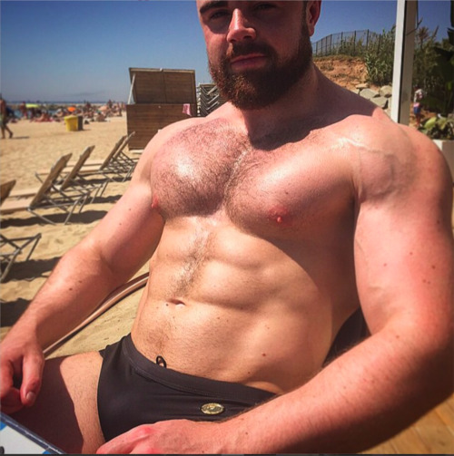 schnuckbear:  PAUL MCNULTY INSTAGRAM MAJOR HOTNESS ! ! ! THREE OF SIX SETS SPLOOSH ! ! !  💦💦💦 