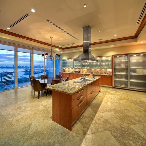pictures-of-luxury:  Twitter l Facebook 