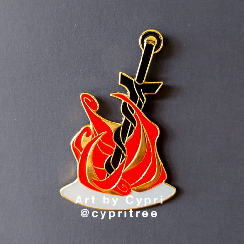 I tried my hand at designing some metal pins of Solaire, Siegmeyer and a bonfire(my favorite!) I&rsq