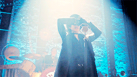 german-gif:german tv / films of 2017: new shows (4/6) → babylon berlin