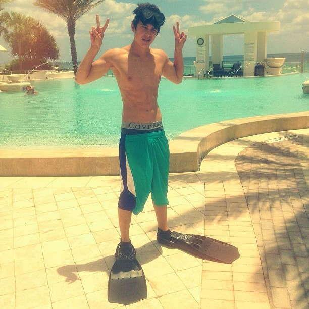 hotfamous-men:  Austin Mahone