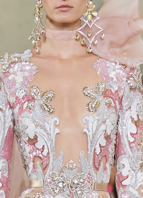 glowdetails:outfit details @ elie saab spring 2020 couture