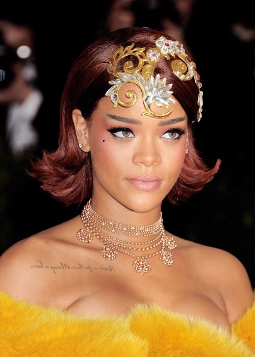 ohsodj:  Rihanna at the Met Gala (‘China: Through The Looking Glass’) in New York City.