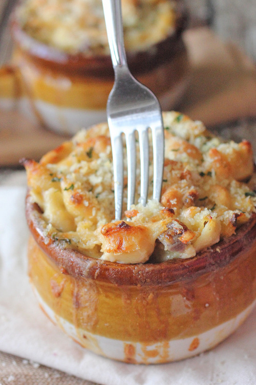 craving-nomz:  Philly Cheese Steak Mac and Cheese