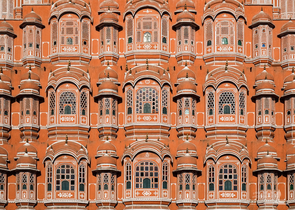 wanderthewood:  Hawa Mahal, Jaipur, Rajasthan, India by Greg Whitton Photography