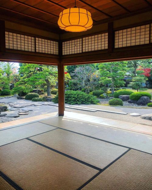 出雲文化伝承館（旧江角邸）庭園 [ 島根県出雲市 ] Izumo Cultural Heritage Museum, Izumo, Shimane の写真・記事を更新しました。 ーー３つの異なる庭園が