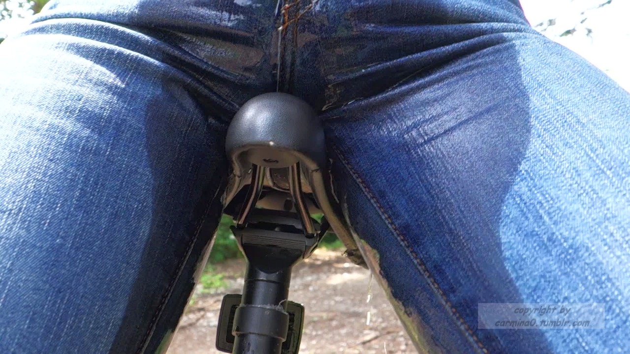 wetting sexy tight jeans on bike - more wetting pix-&gt; http://femboydl.tumblr.com/archive