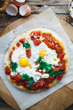 do-not-touch-my-food:  Shakshuka Pizza