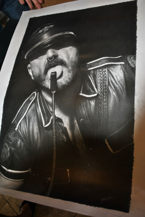 Own me. Local artist Maciel Cantelmo has created a graphite reproduction of one of my photos by Sylv