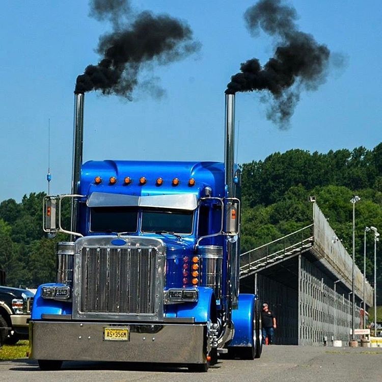 Semitrckn — Peterbilt custom 379 Rollin Coal