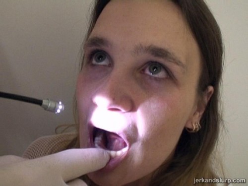 Blowjobs, BJs, Oral, and the Like :) blowjob-feelsmorelikesuckjob.tumblr.com
