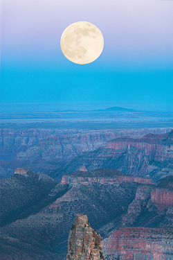 Lilgirlsecrets:  Vurtual:  Supermoon At Point Imperial - Grand Canyon (By Jason