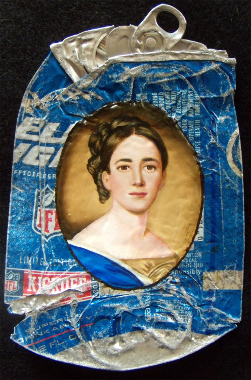 White &ldquo;Trash&rdquo; Family Portraits Historical Fine Oil Portraits on Crumpled Trashby Kim Als