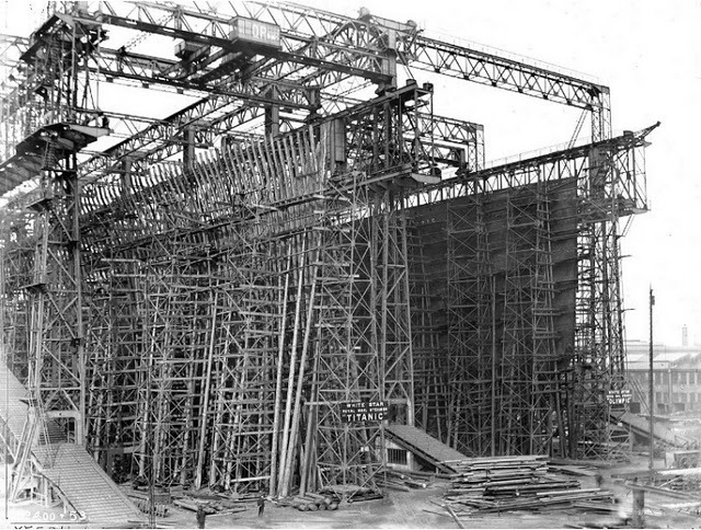 vintageeveryday:  35 rare photos of the construction of the Titanic 