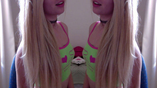 sexual-jpeg:   - Explicit Girls -