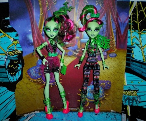 &ldquo;Zombie Shake&rdquo; Venus(s) Mcflytrap.Left, basic. Right, new outfit &amp; hairs